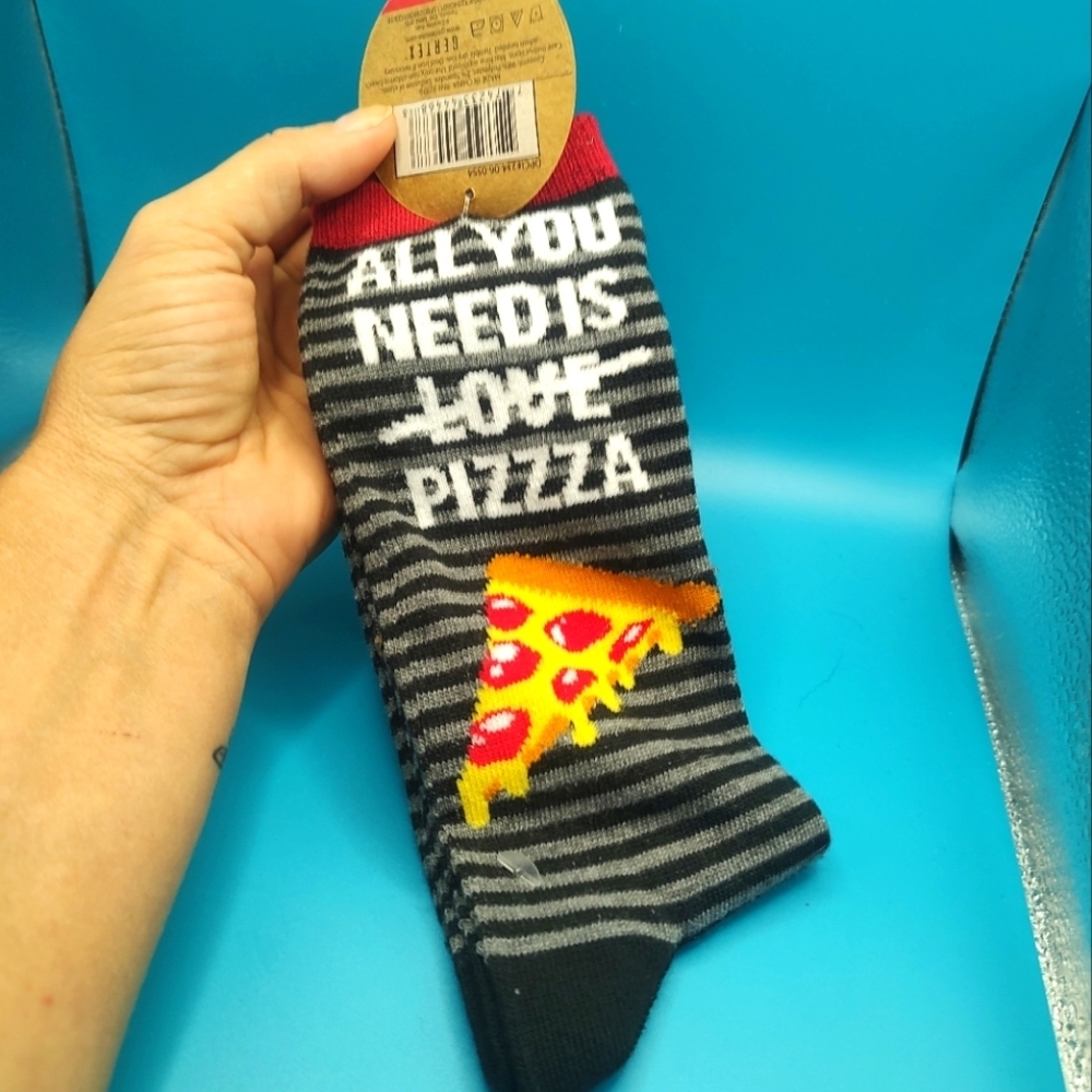💥3/$20 Funny Mens Love for Pizza Socks! NWT - Picture 3 of 4